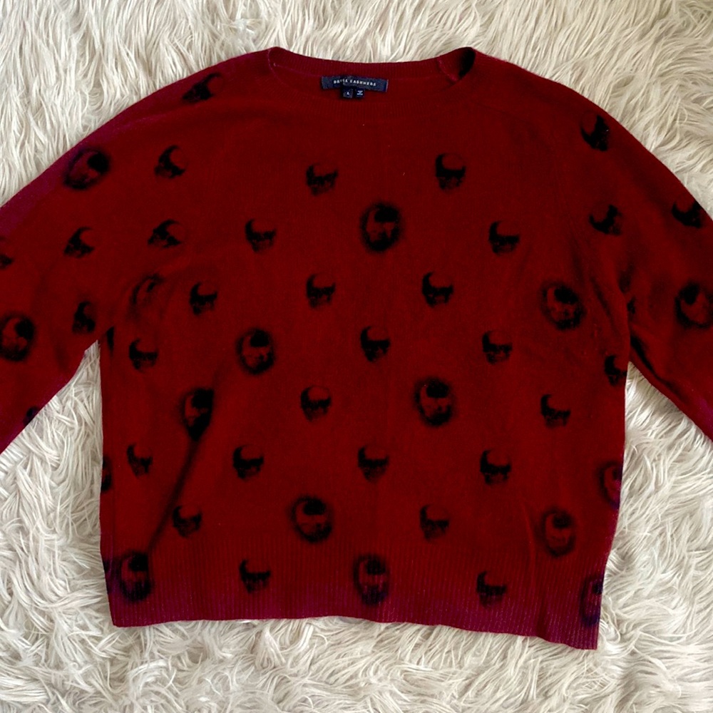 Skull Cashmere Long Sleeve sweater